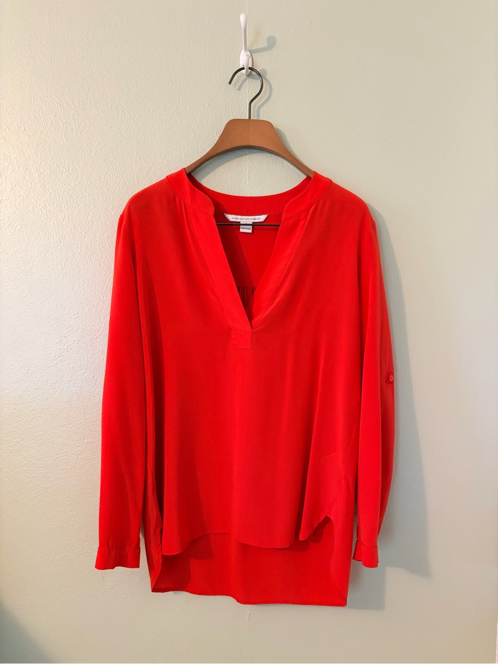 Diane Von Furstenberg Bright Red V-Neck Long Sleeve Blouse